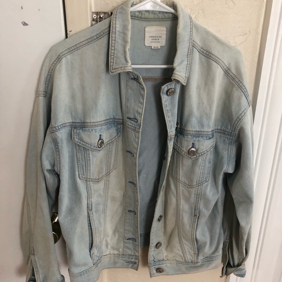 Light jean jacket - Picture 1 of 2